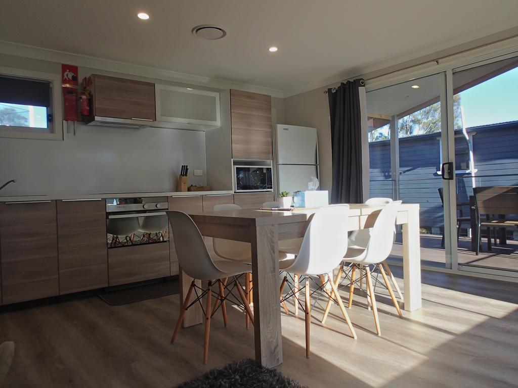 Dungowan Waterfront Alojamiento Erowal Bay Exterior foto